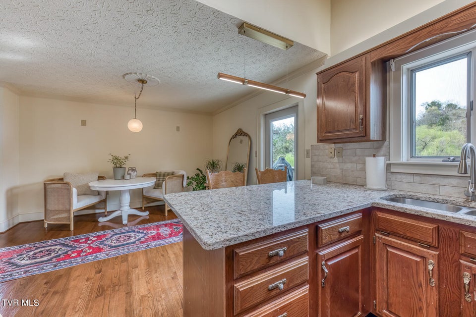 Photo #15: 222 Willowbend Court