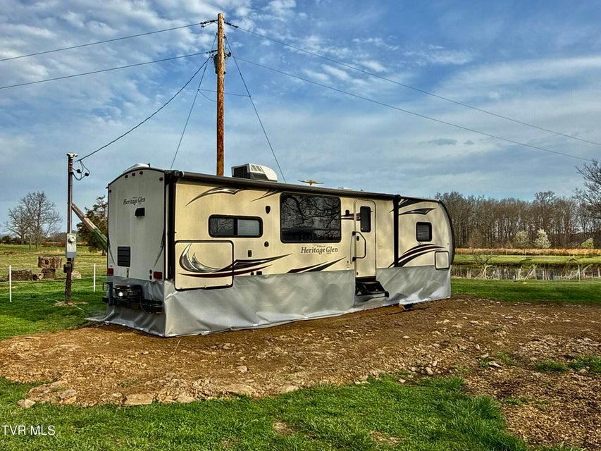Photo #8: 830 Toby Road