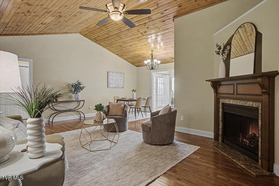 Photo #7: 34 Bridgewater Court