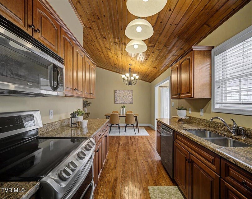 Photo #15: 34 Bridgewater Court