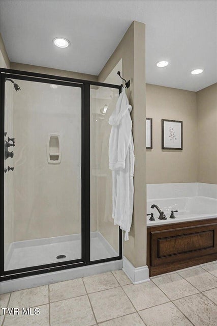 Photo #28: 34 Bridgewater Court