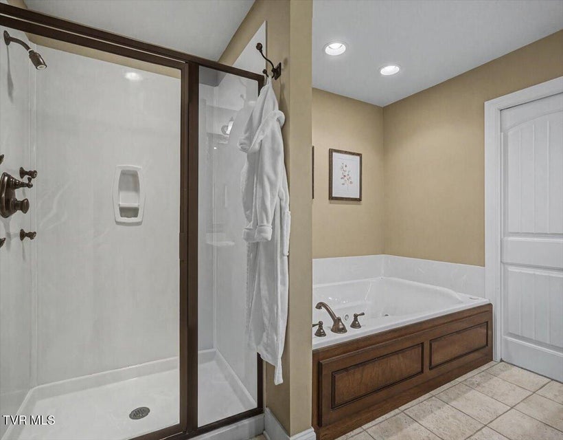 Photo #32: 34 Bridgewater Court