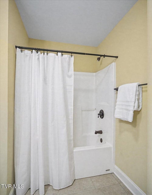 Photo #37: 34 Bridgewater Court