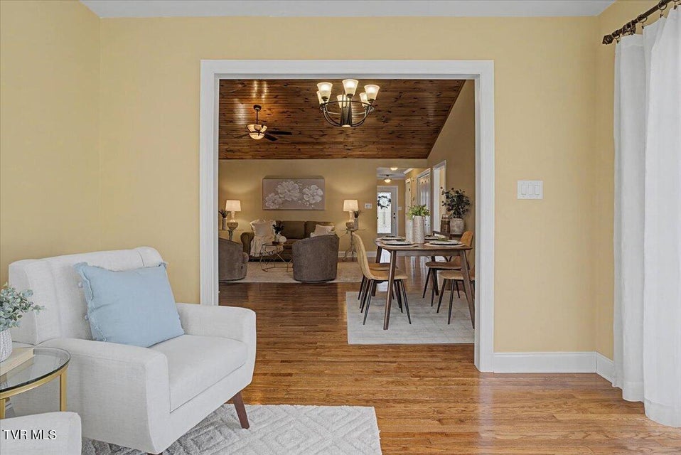 Photo #45: 34 Bridgewater Court