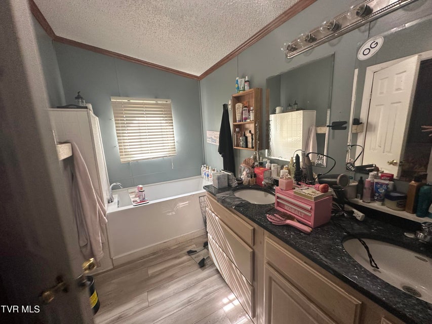 Photo #8: 165 Mcnabb Street