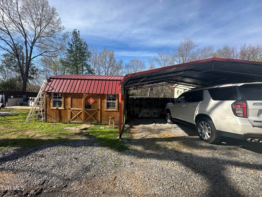 Photo #14: 165 Mcnabb Street