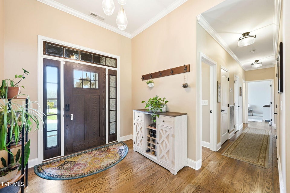 Photo #6: 425 Settlers Way