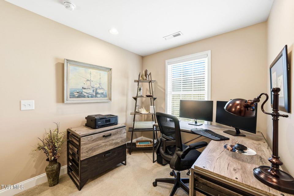 Photo #34: 425 Settlers Way