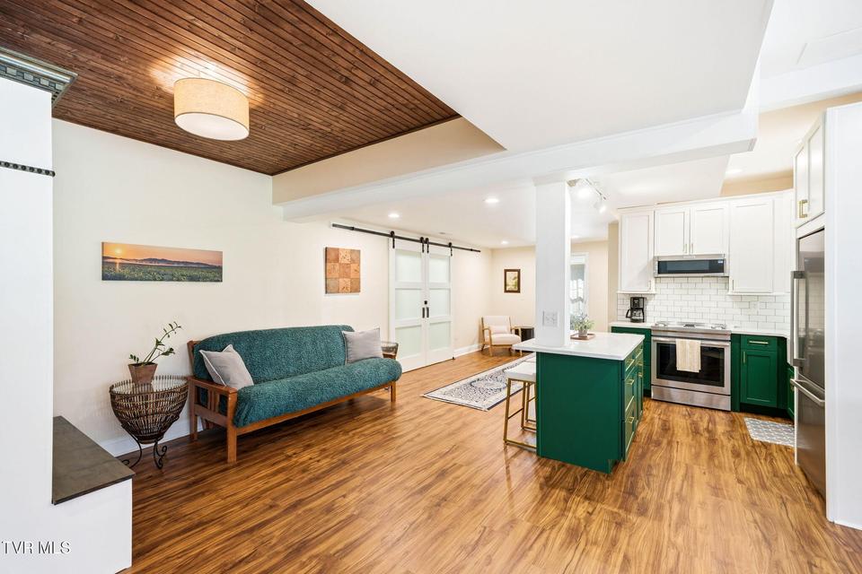 Photo #55: 425 Settlers Way