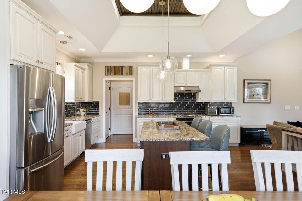 Photo #16: 425 Settlers Way