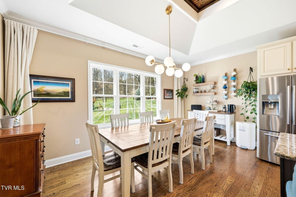 Photo #14: 425 Settlers Way