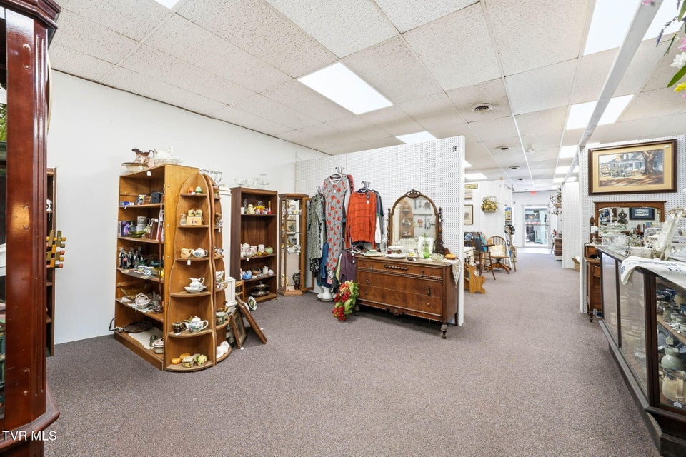 Photo #40: 114 West Jackson Street