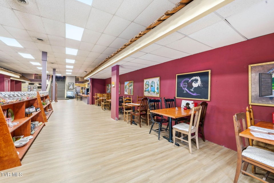 Photo #7: 114 West Jackson Street