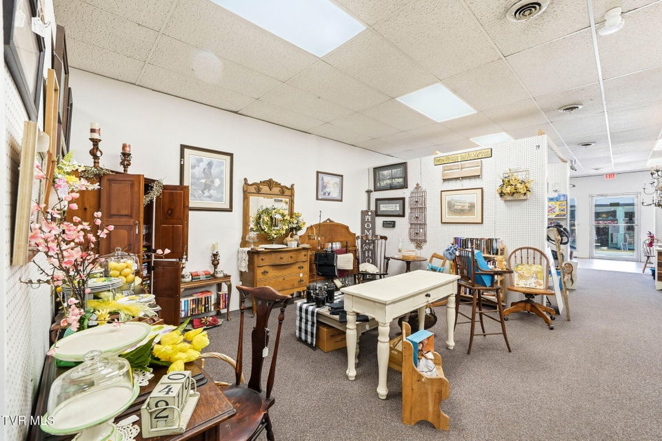 Photo #42: 114 West Jackson Street