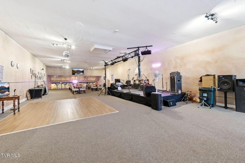 Photo #24: 114 West Jackson Street