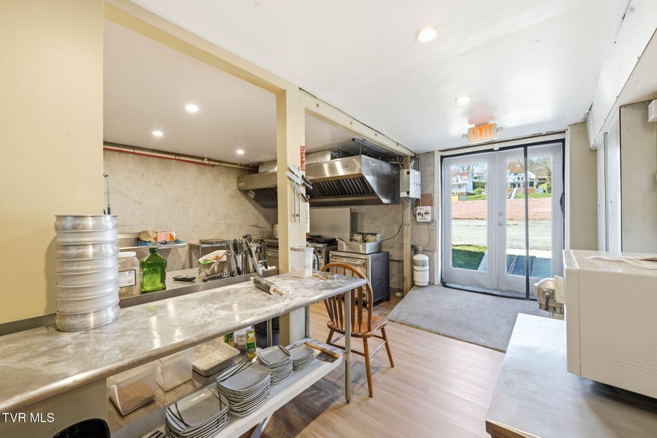 Photo #14: 114 West Jackson Street