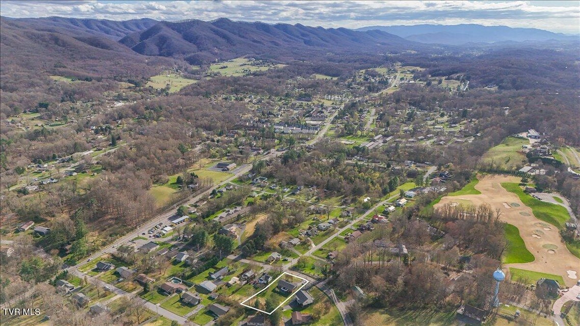 Photo #5: 1605 Southwest Avenue