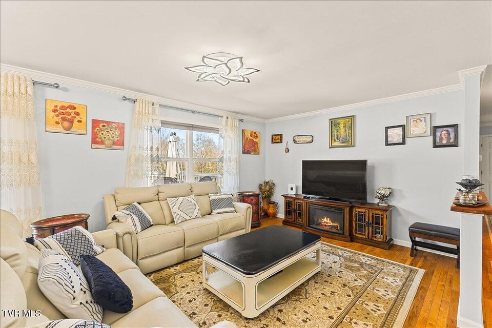 Photo #19: 1605 Southwest Avenue