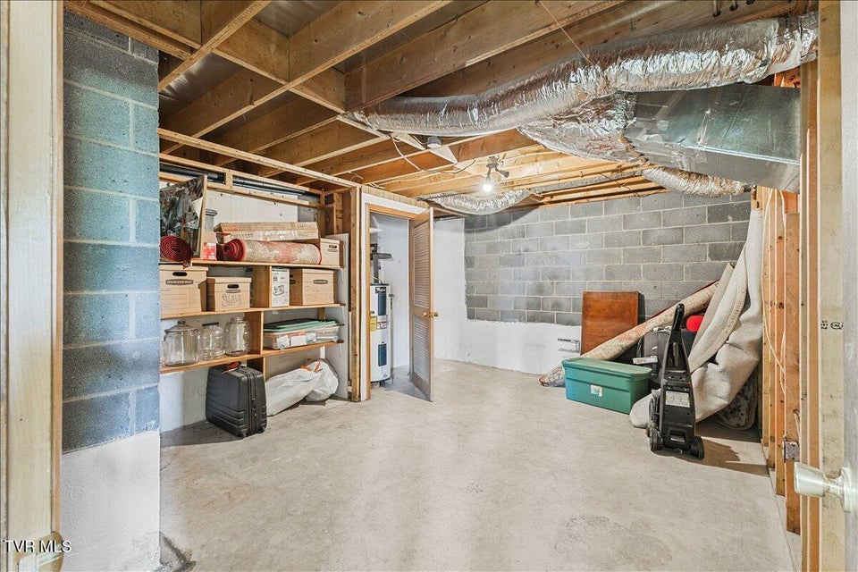 Photo #47: 1605 Southwest Avenue