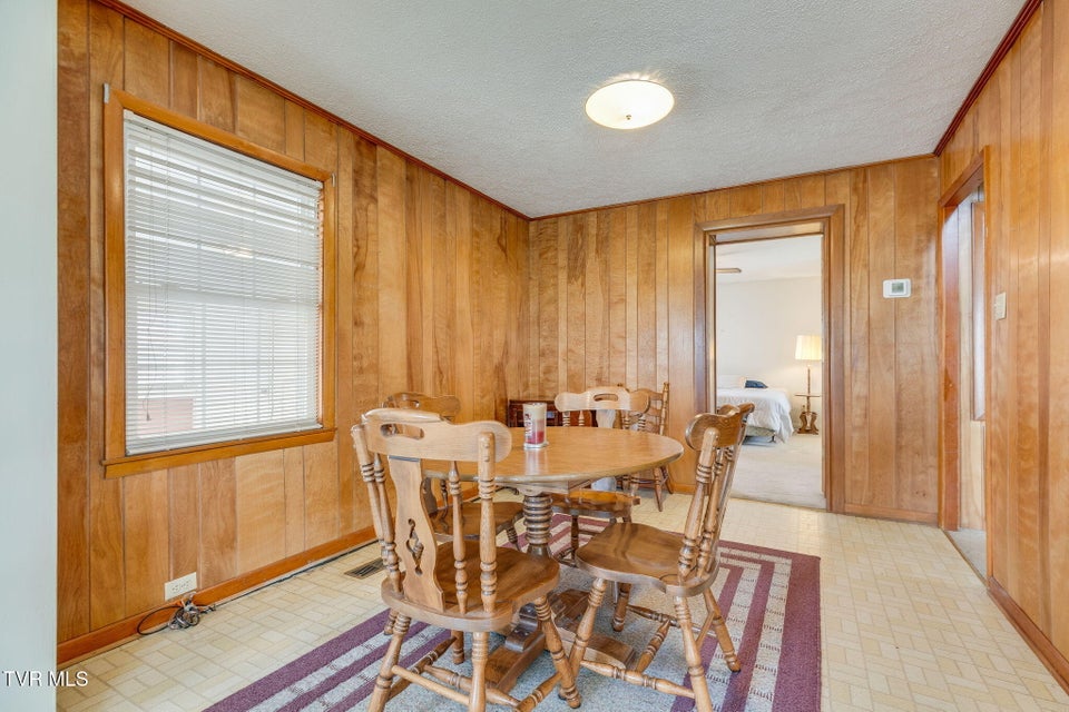 Photo #12: 902 Federal Street