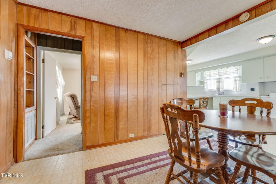 Photo #14: 902 Federal Street