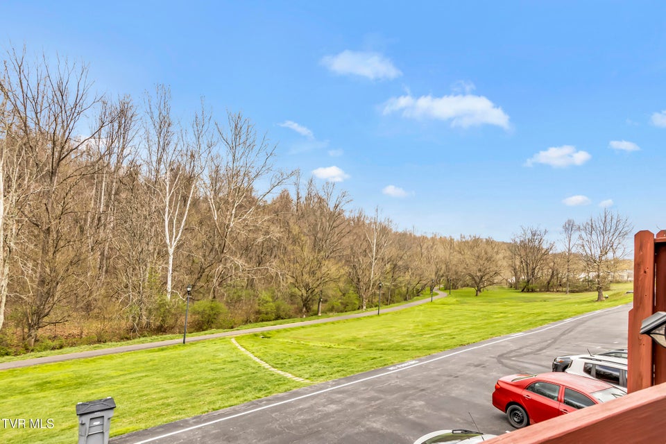 Photo #16: 2931 Broad Street