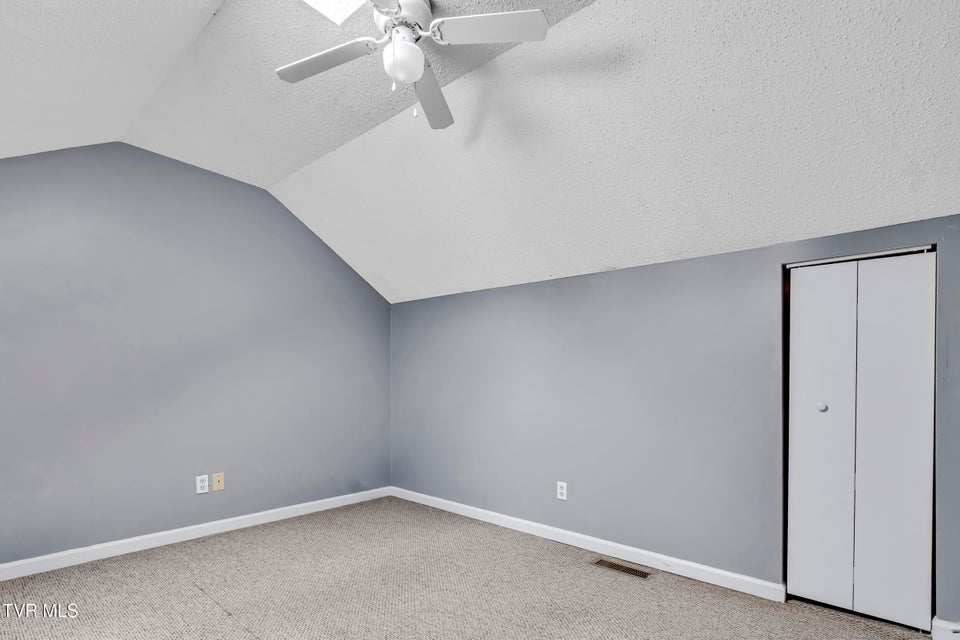 Photo #14: 2931 Broad Street