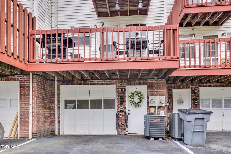 Photo #19: 2931 Broad Street