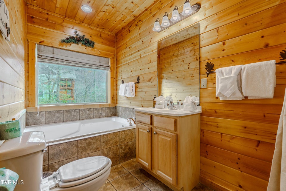 Photo #7: 3329 Grouse Ridge Lane