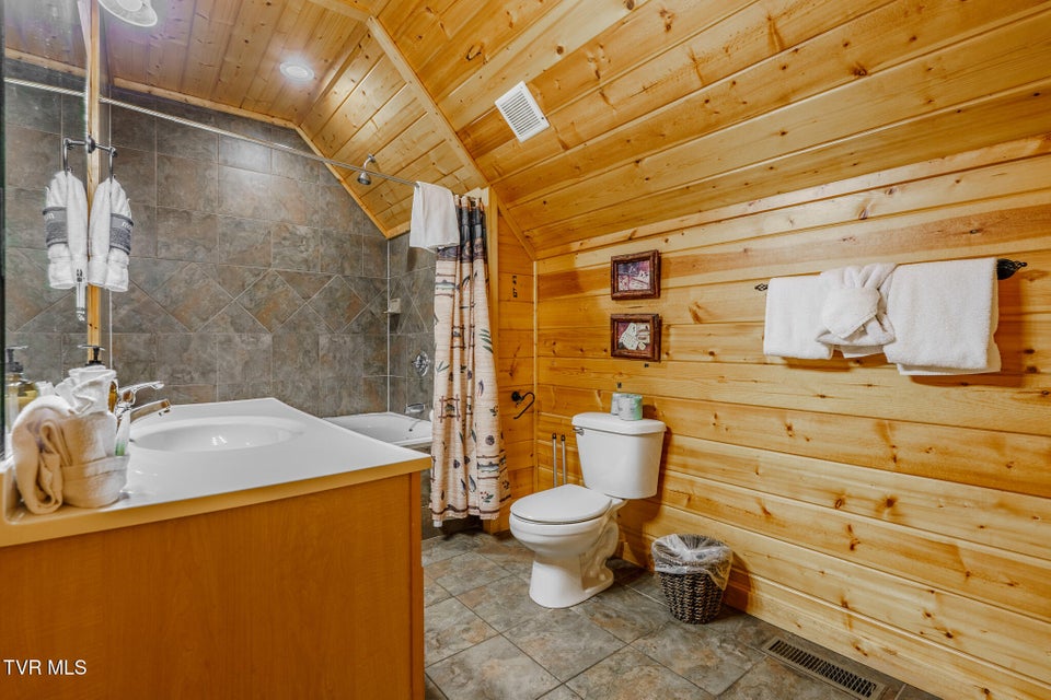 Photo #41: 3329 Grouse Ridge Lane