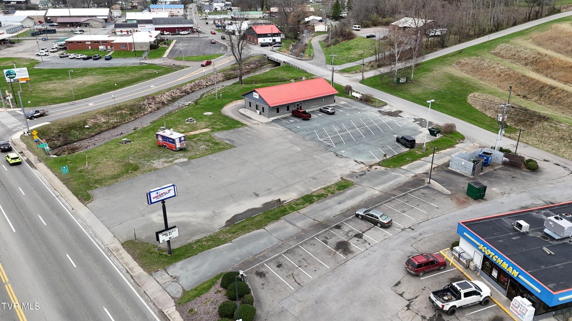 Photo #10: 693 Shady Street