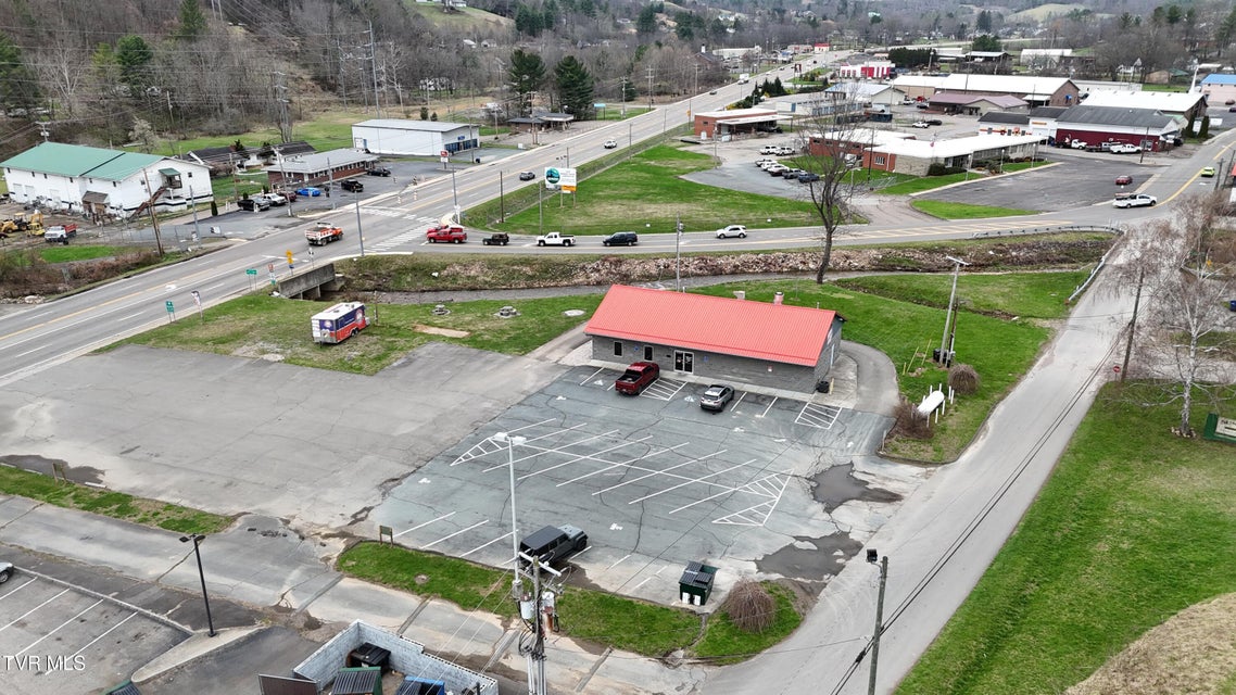 Photo #14: 693 Shady Street