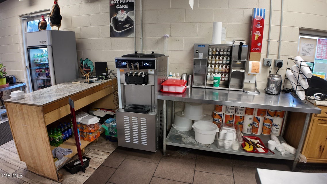 Photo #28: 693 Shady Street