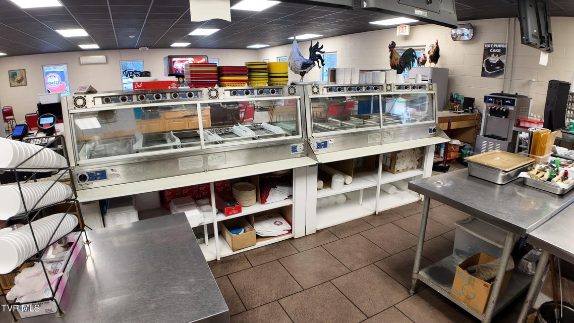 Photo #37: 693 Shady Street