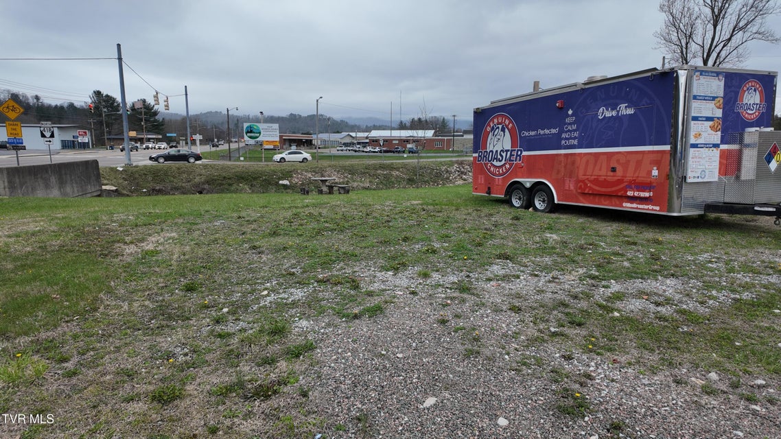 Photo #6: Tract 1 Shady Street