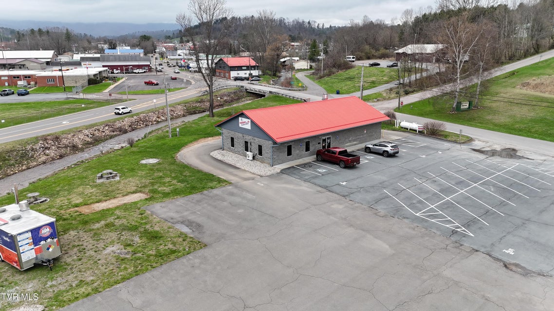 Photo #7: 693 Shady Street