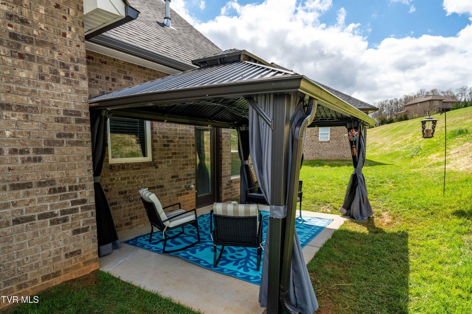 Photo #18: 226 Quiet Stroll Lane