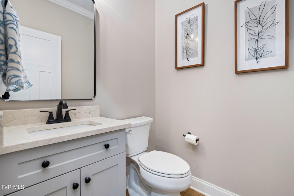 Photo #33: 226 Quiet Stroll Lane