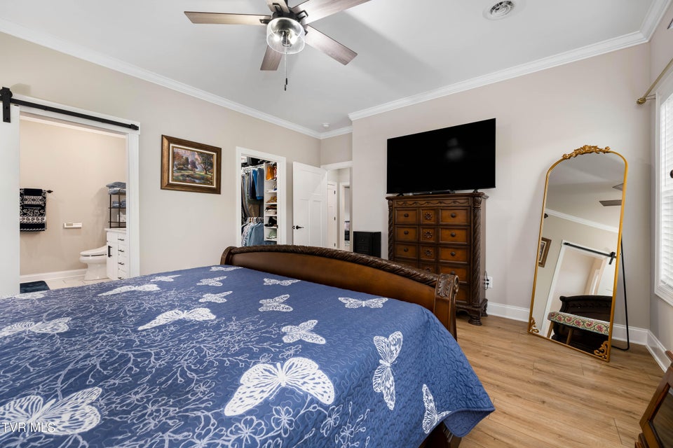 Photo #35: 226 Quiet Stroll Lane