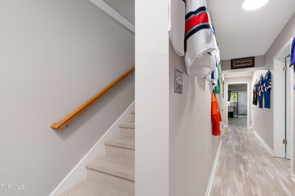 Photo #48: 548 Fleetwood Drive