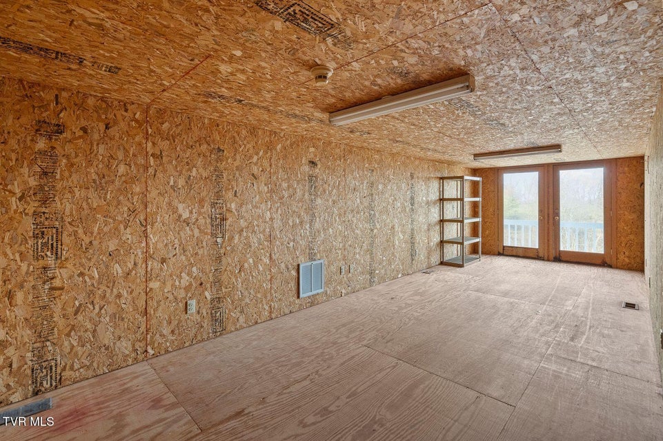 Photo #33: 449 Chuckey Overlook 