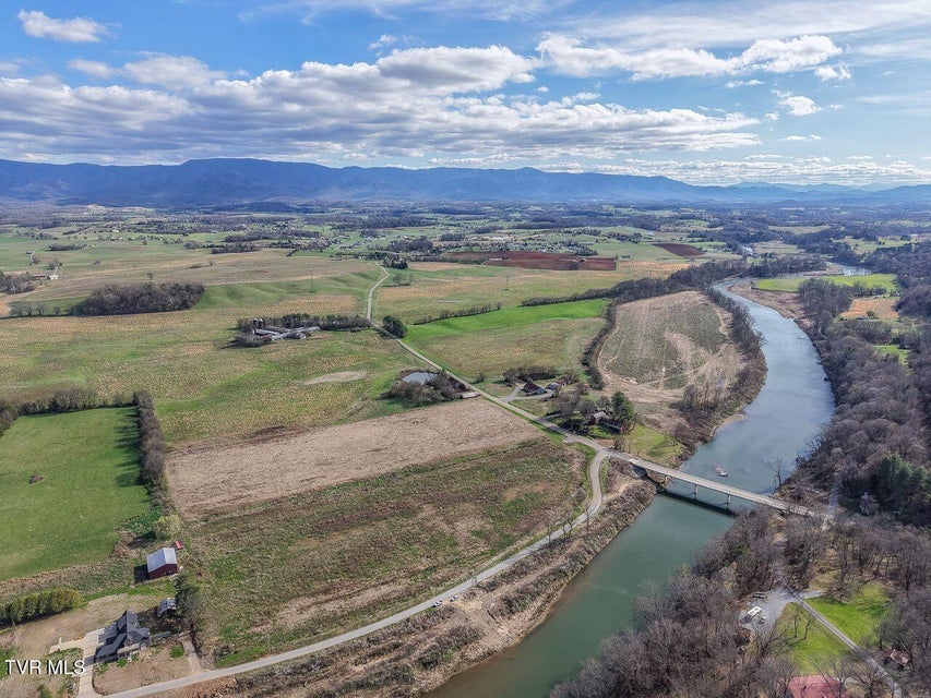 Photo #73: 449 Chuckey Overlook 
