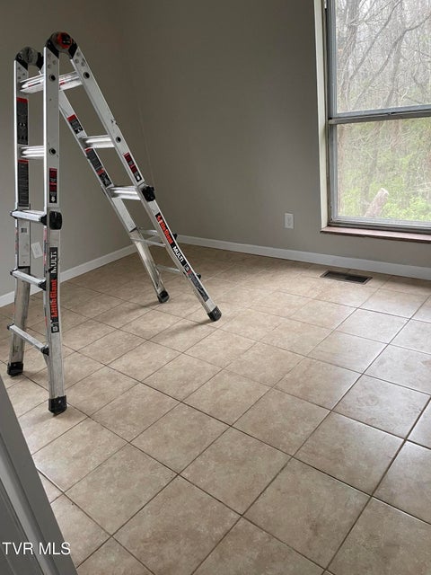 Photo #7: 1301 Blackburn Drive