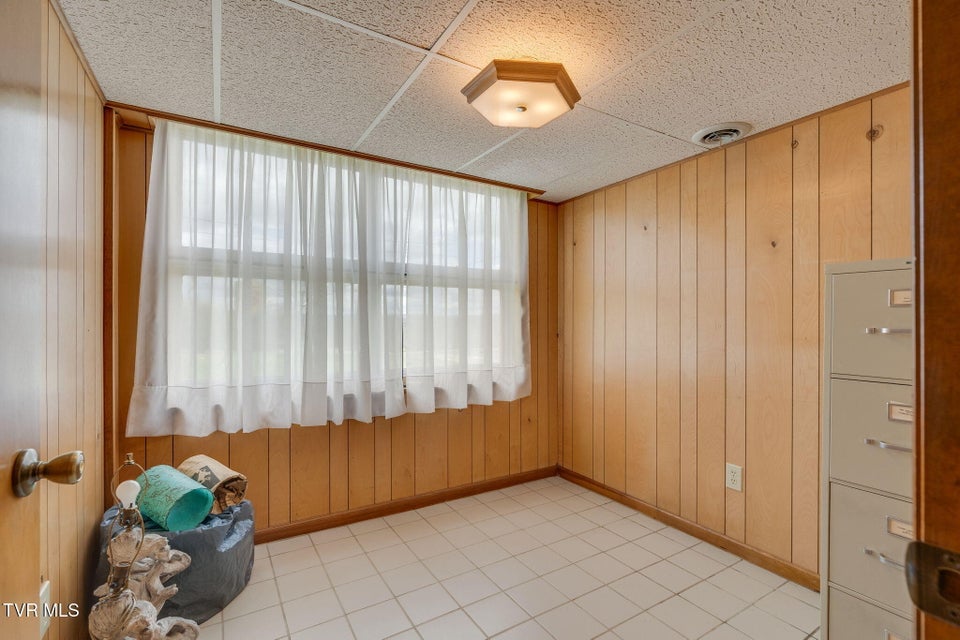 Photo #26: 801 Mimosa Drive