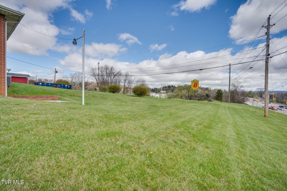 Photo #35: 801 Mimosa Drive