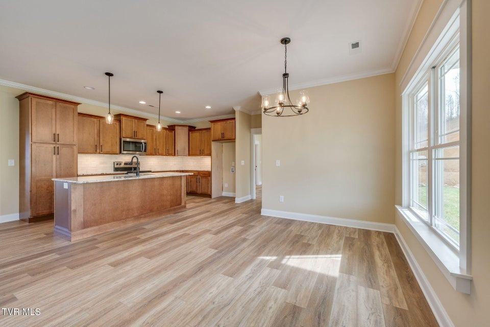 Photo #7: 518 Middays Rest