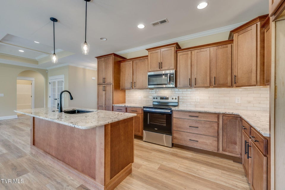 Photo #9: 518 Middays Rest