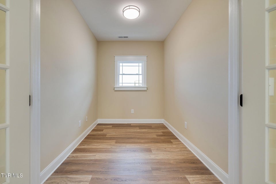 Photo #12: 518 Middays Rest