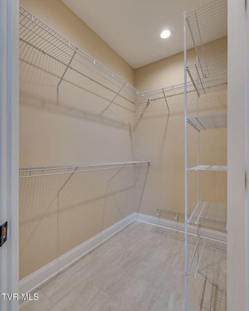 Photo #18: 518 Middays Rest