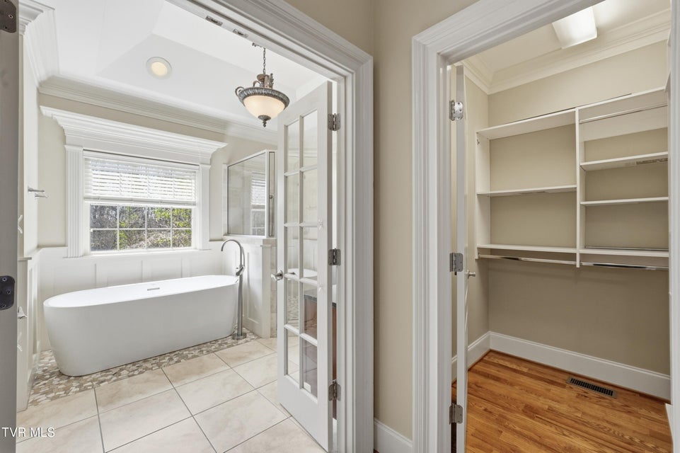 Photo #15: 1184 Cliffview Circle